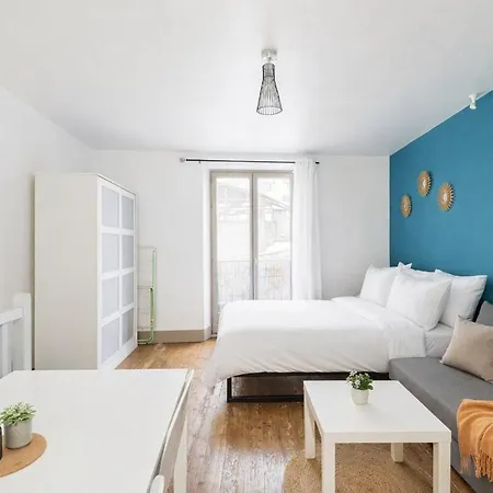 Appartement Cosy Avec Exterieur Chu